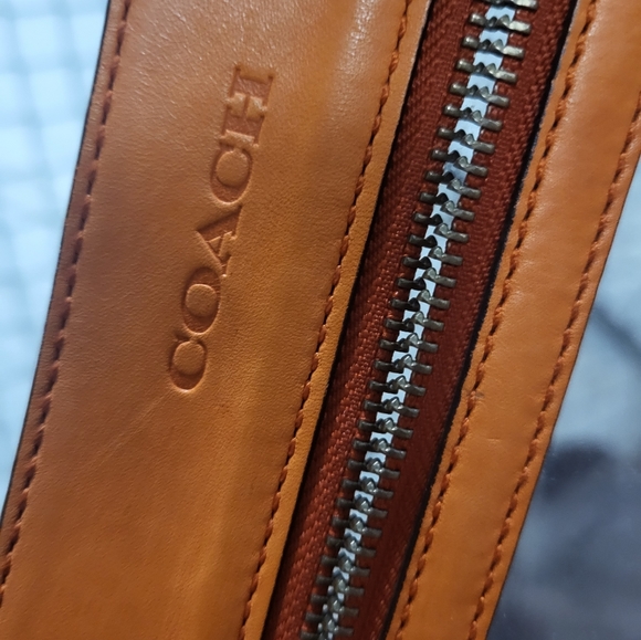 Coach Tote Limited Edition - Picture 4 of 5
